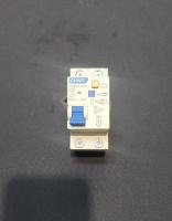 Выключатель автомат. 1-пол. 10 А дифф. тока +N 30мА тип AC хар-ка C CHINT