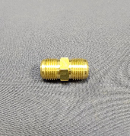 Переходник 5/8х5/8 нар.резьбовой