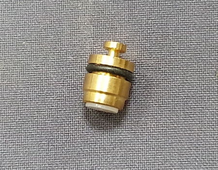 Поршень в комплекте с уплотнениями M4-6-4 Refco