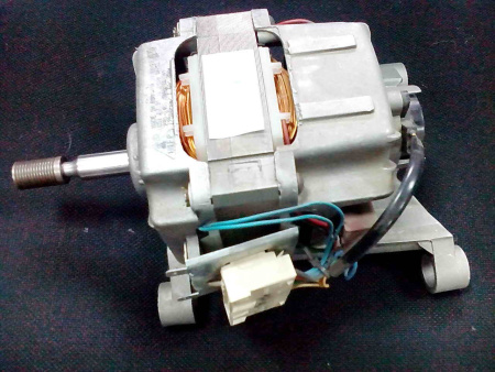 Двигатель в/з 512020101