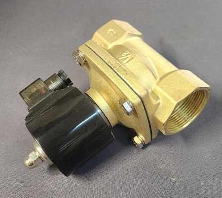 Клапан соленоидный двухходовой НЗ Ду40 1МПа L118 220AC 90градС