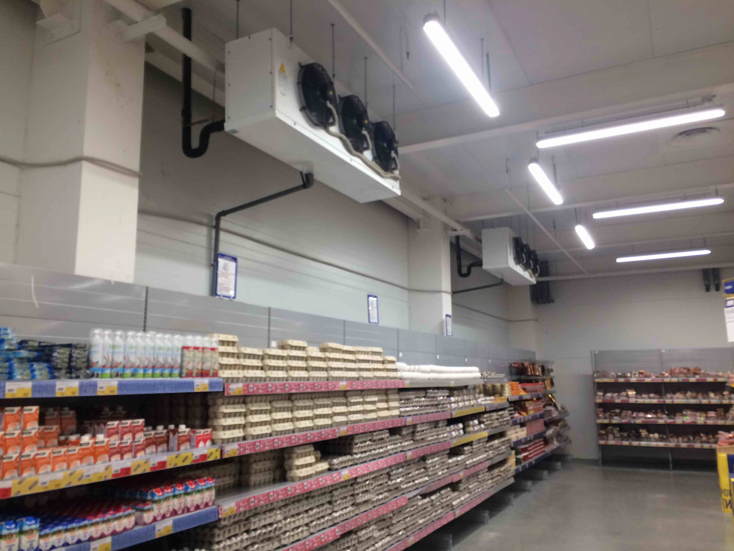 Проектирование, поставка и монтаж систем вентиляции, кондиционирования и дымоудаления. Обустройство "холодной комнаты" в торговом комплексе "Лента" в г. Каменск-Уральский Свердловской области