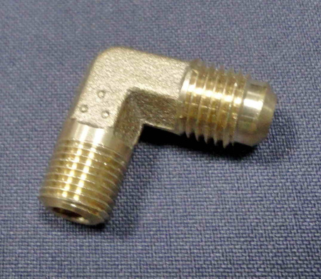 Штуцер 1/4 SAE-1/8 NPT угловой E1-4A A-31492 (аналог 062504) Refco