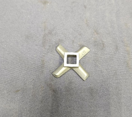 Нож мясорубки BOSCH Ø45мм кв. 9X9мм