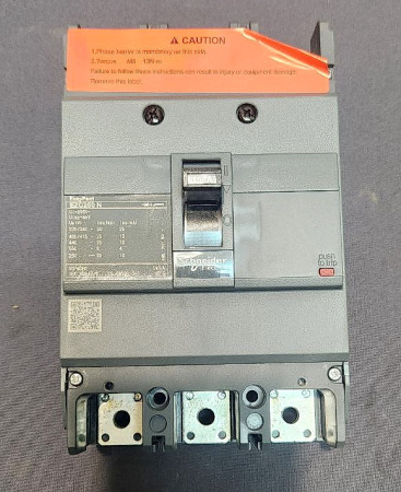 Выключатель автомат. 3-пол. 160А 400B 25кА серия EZC250N