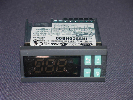 Контроллер температуры IR 33 на панель 4 реле Carel