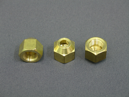 Гайка 1/2" SN2-08