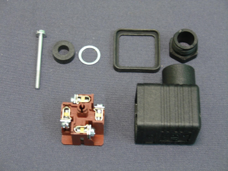 Штекер IP65 Castel