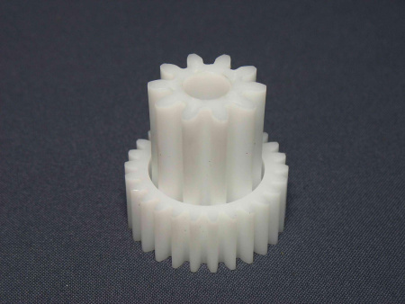 Шестерня мясорубки Kenwood малая