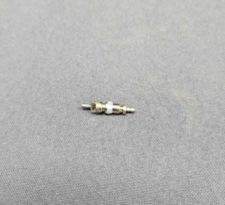 Ниппель (Золотник Шредера)