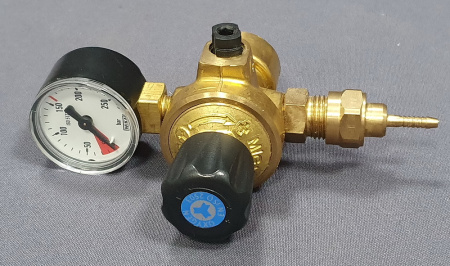 Редуктор Oxigen 4000 Flex 70300F с манометром